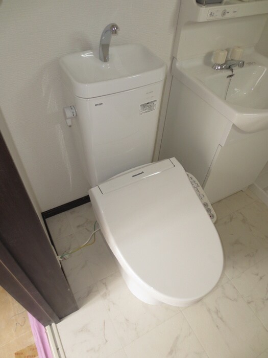 物件内観写真15　(トイレ)