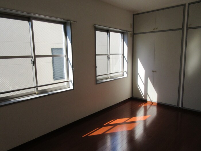 物件内観写真14　(居室)