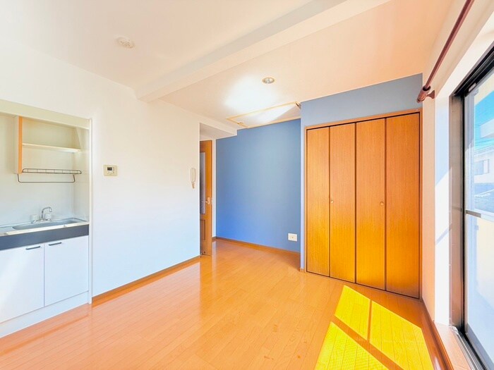 物件内観写真9　(居室)