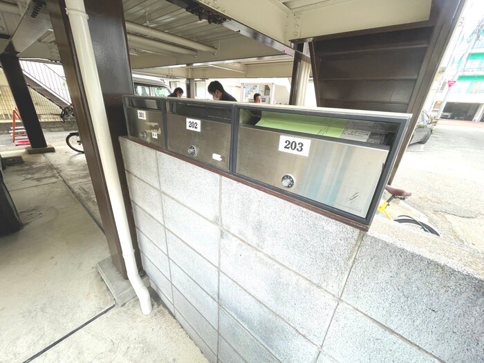 物件外観写真4　(建物設備)