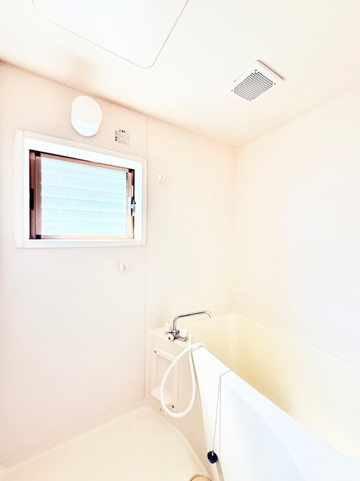 物件内観写真13　(バス／シャワールーム等)