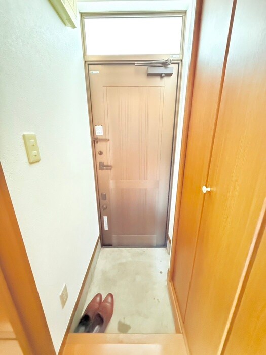 物件内観写真20　(玄関)