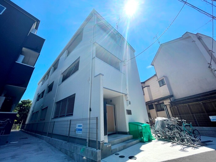 物件外観写真1　(外観写真)