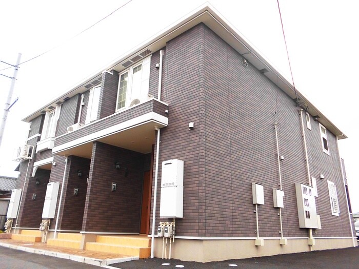 物件外観写真1　(外観写真)