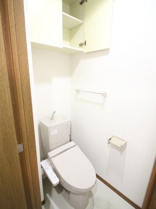 物件内観写真13　(トイレ)