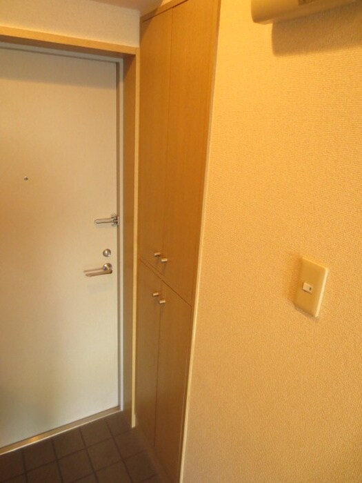 物件内観写真18　(靴箱)