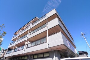 グランベール田辺外観写真
