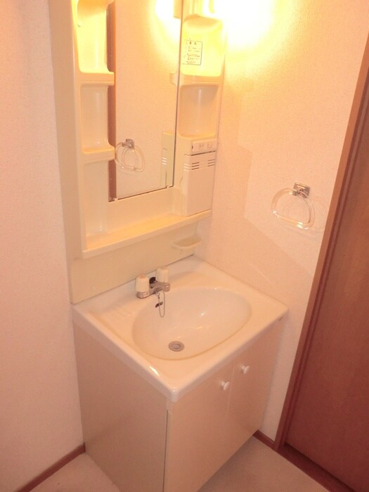 物件内観写真12　(洗面)