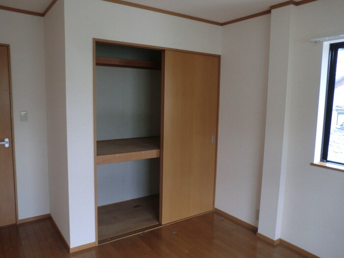 物件内観写真14　(収納)