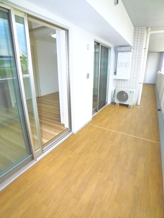 物件内観写真21　(ベランダ・バルコニー)