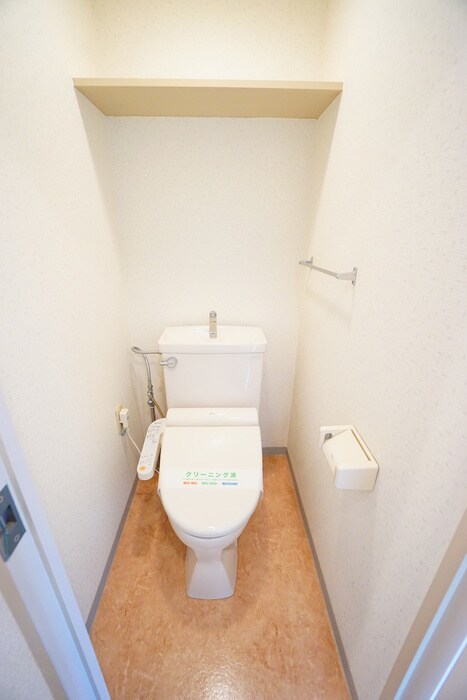 物件内観写真12　(トイレ)