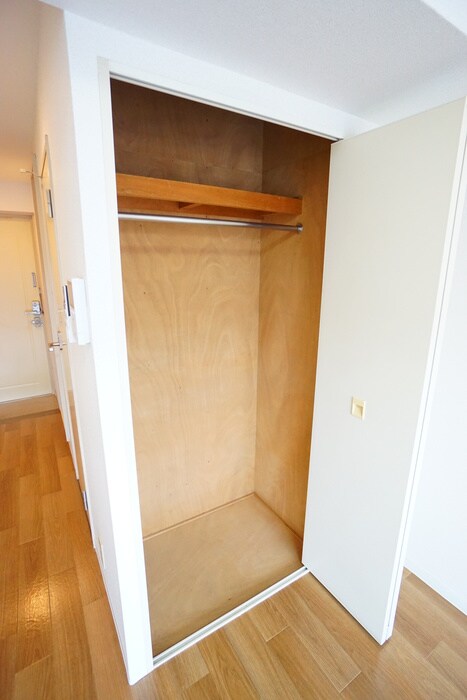 物件内観写真16　(収納)