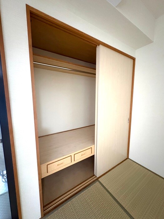 物件内観写真16　(収納)
