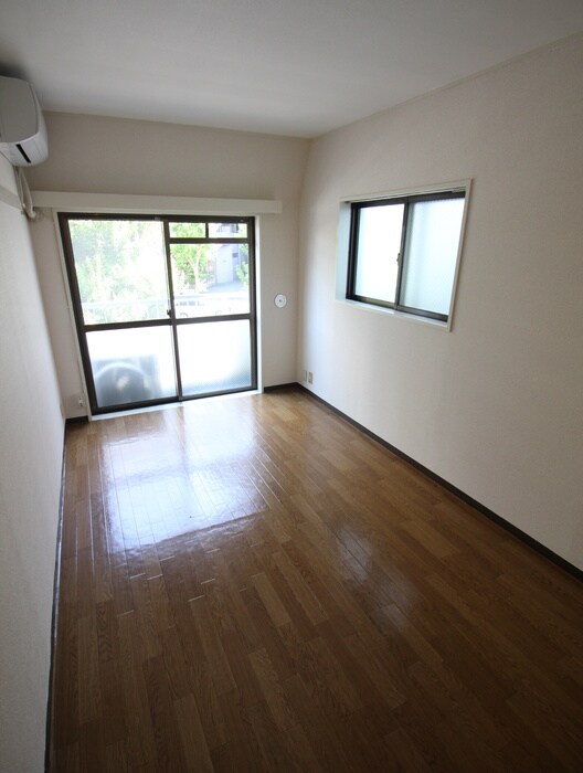 物件内観写真16　(居室)