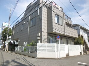 カ－サ・クレッセント外観写真