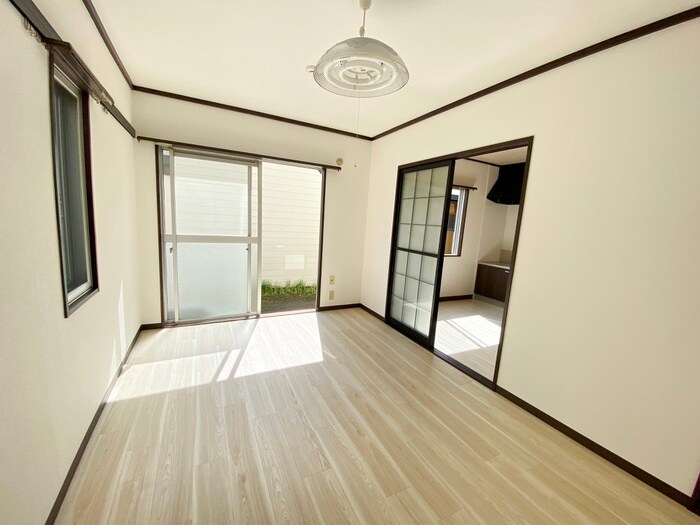 物件内観写真5　(居室)