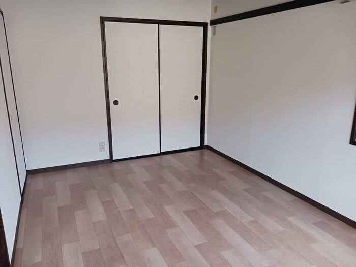 物件内観写真6　(居室)
