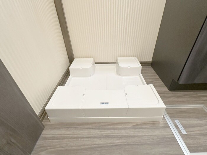 物件内観写真13　(洗濯機置場)