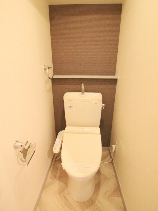 物件内観写真16　(トイレ)