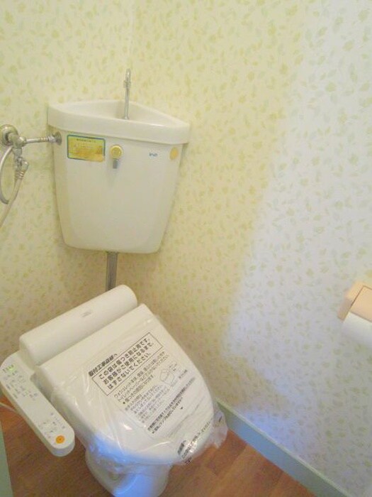 物件内観写真9　(トイレ)