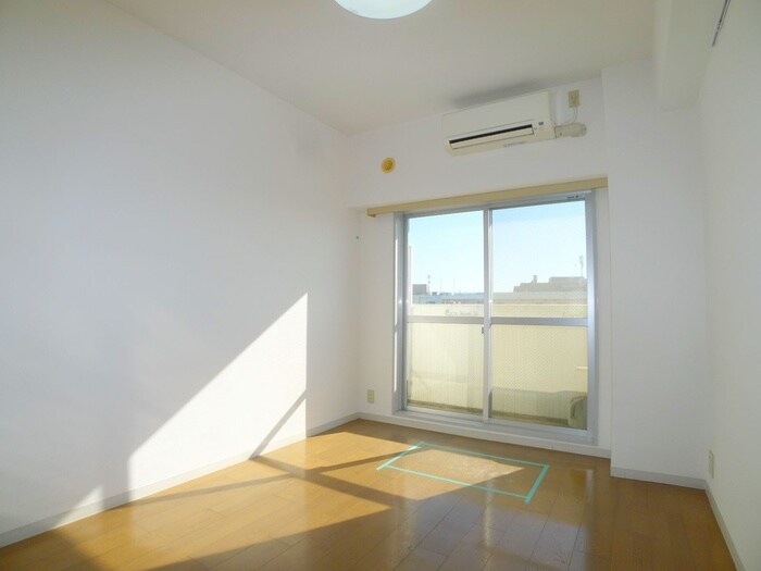 物件内観写真10　(居室)