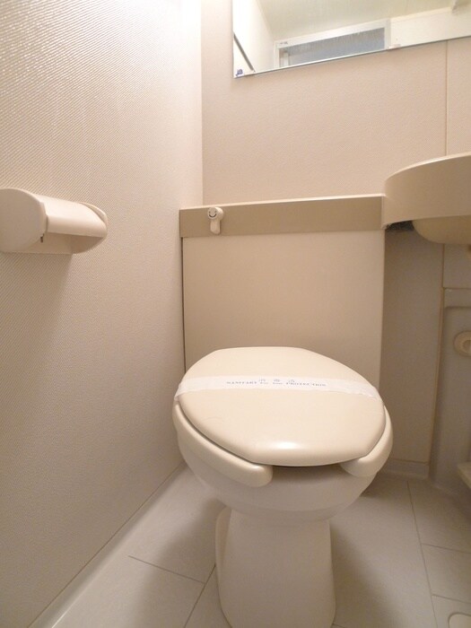 物件内観写真16　(トイレ)