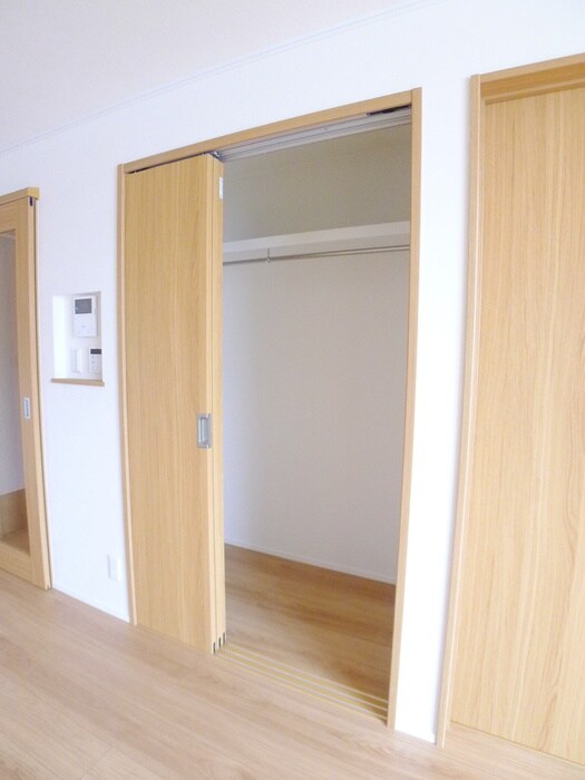 物件内観写真17　(収納)