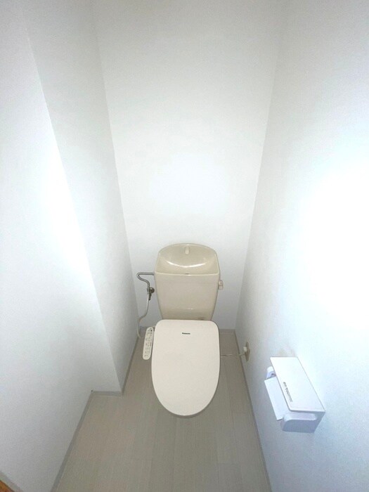 物件内観写真11　(トイレ)