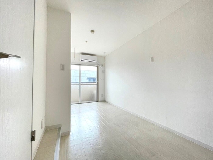 物件内観写真13　(居室)