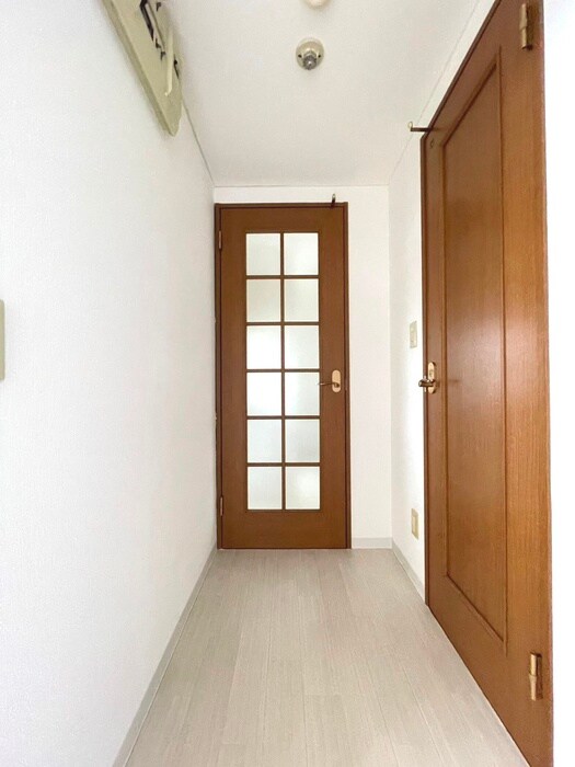 物件内観写真19　(廊下)