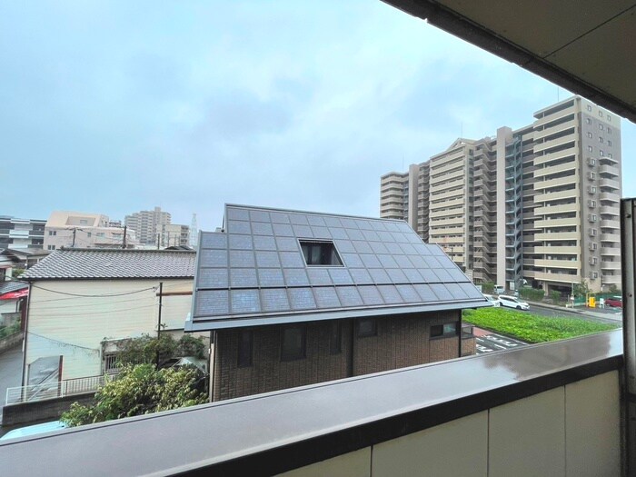 物件内観写真22　(室内からの展望)