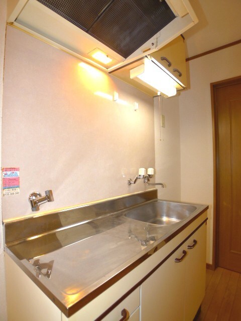 物件内観写真8　(キッチン)