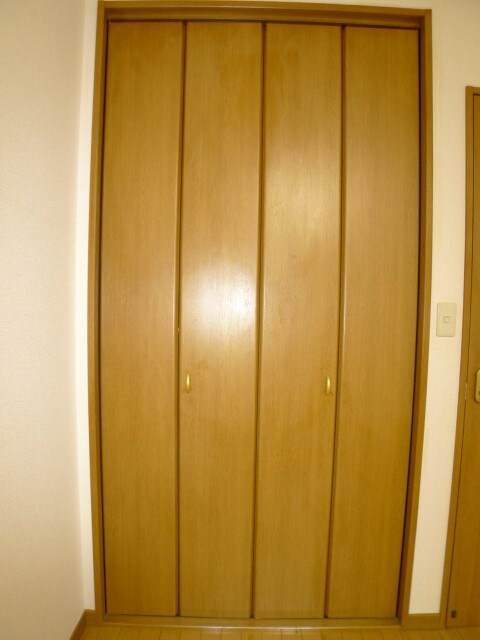 物件内観写真11　(収納)