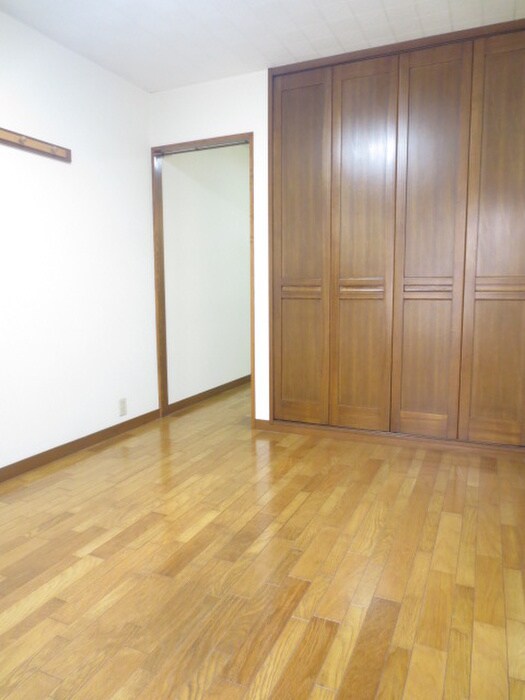 物件内観写真9　(居室)