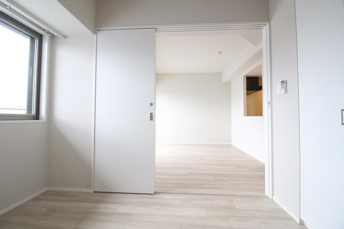 物件内観写真9　(居室)