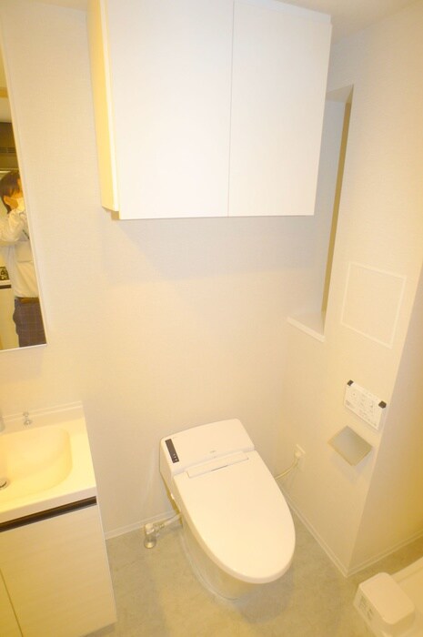 物件内観写真9　(トイレ)