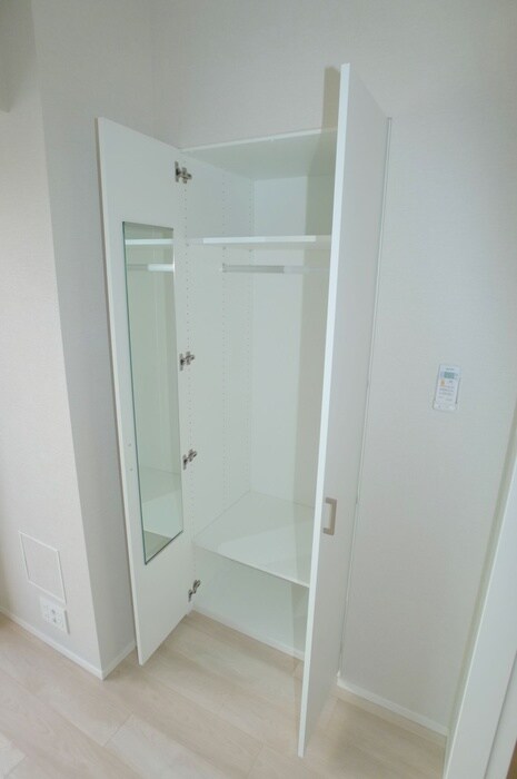 物件内観写真11　(収納)