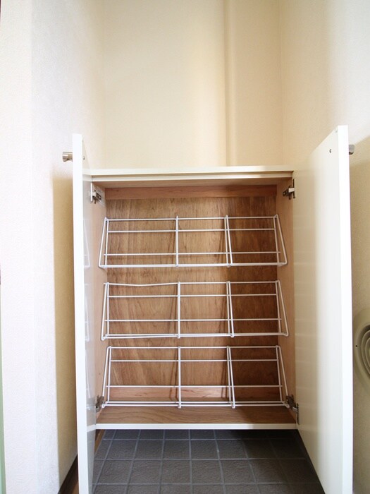 物件内観写真17　(靴箱)