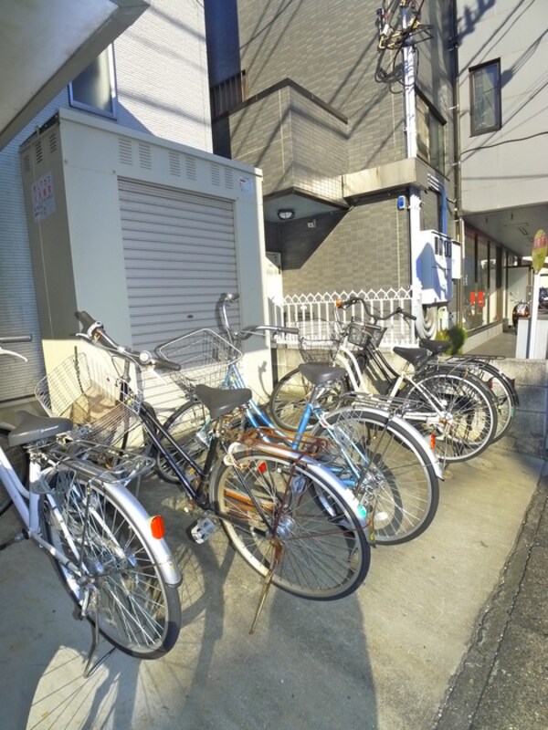 駐輪場