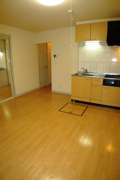 物件内観写真6　(居室)