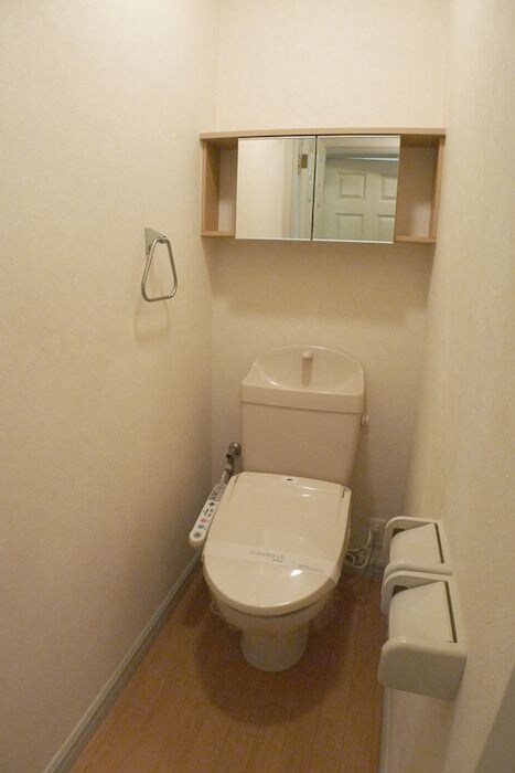 物件内観写真10　(トイレ)