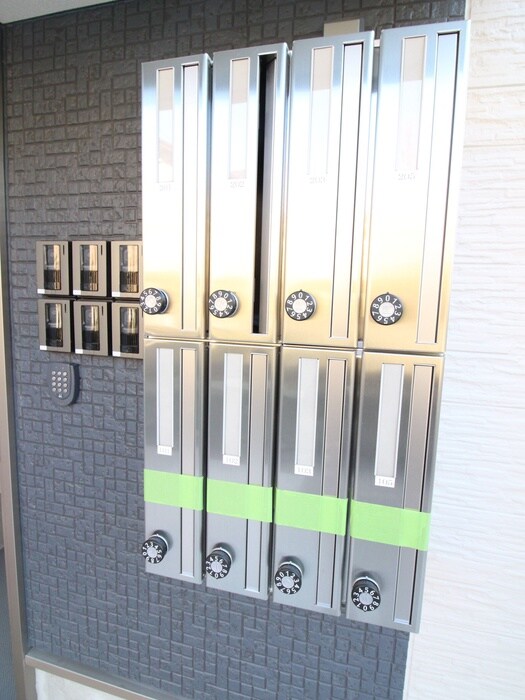 物件外観写真6　(建物設備)