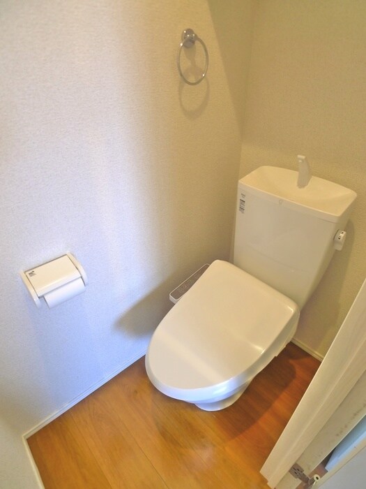 物件内観写真11　(トイレ)