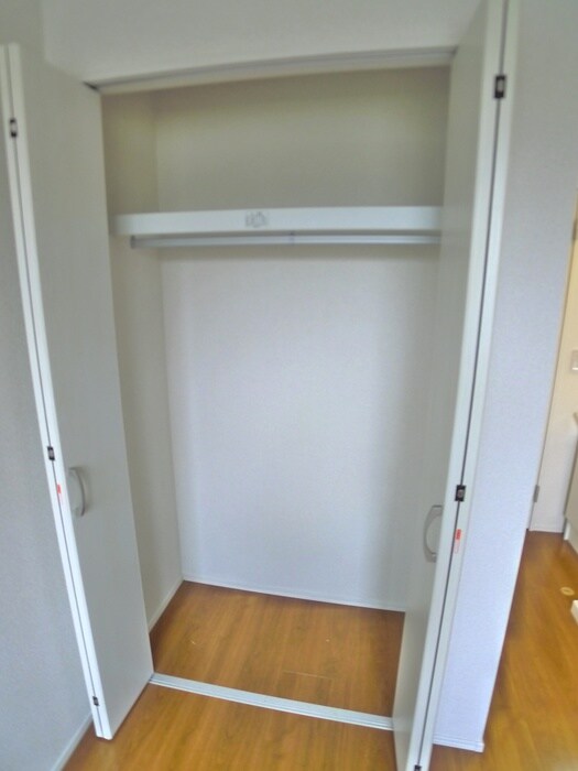 物件内観写真13　(収納)