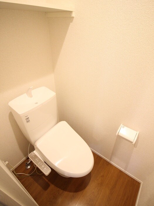 物件内観写真15　(トイレ)