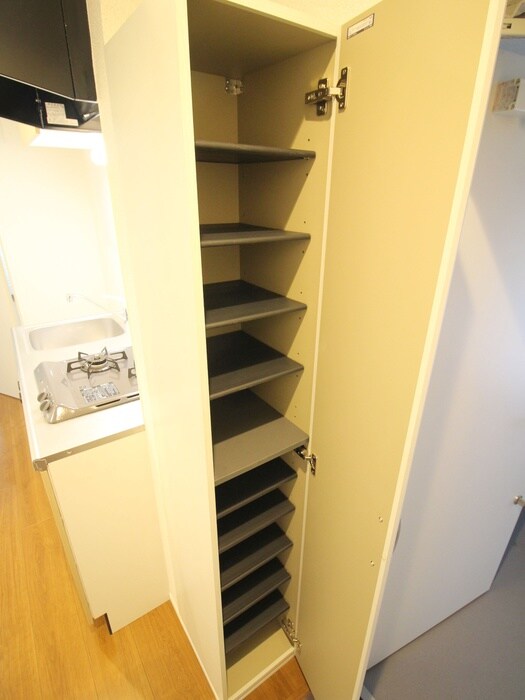 物件内観写真18　(靴箱)