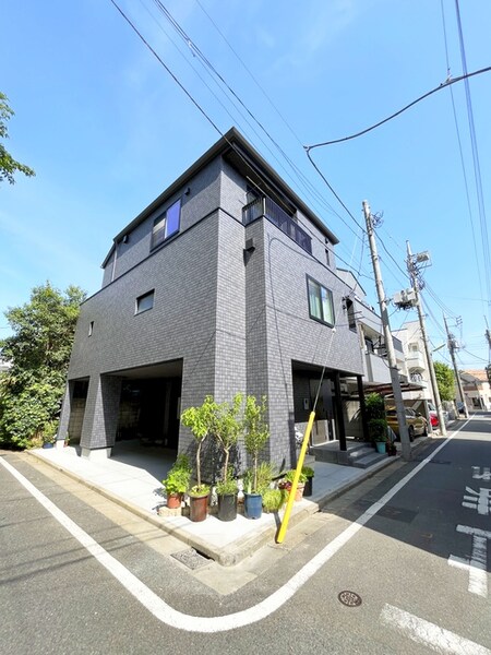 フラット２２５外観写真