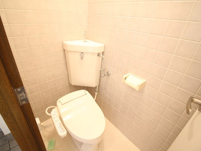 物件内観写真9　(トイレ)