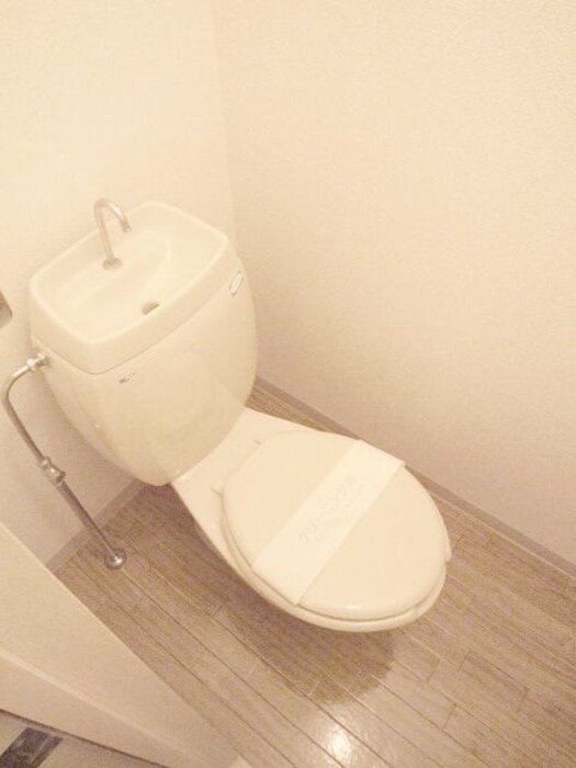 物件内観写真10　(トイレ)