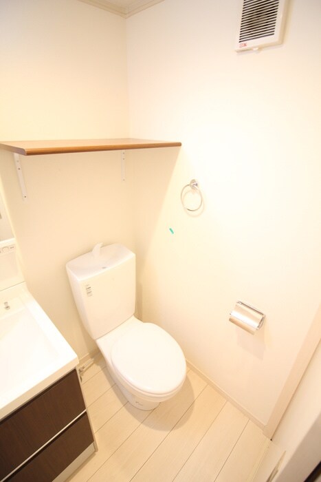 物件内観写真16　(トイレ)